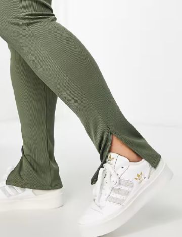 Pantaloni Flounce London Plus Size, kaki