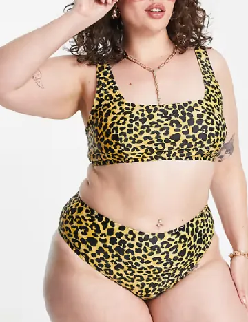 Bustiera de baie Reclaimed Vintage Plus Size, animal print