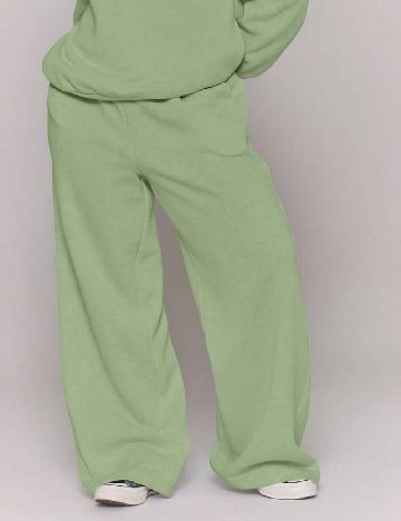 Pantaloni MISSGUIDED Plus Size, verde