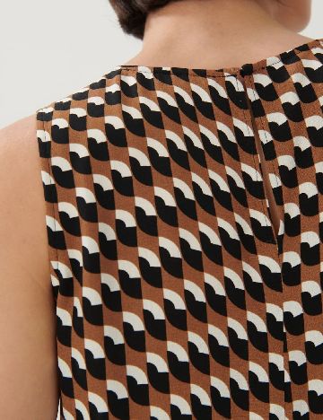 Rochie medie Someday, maro