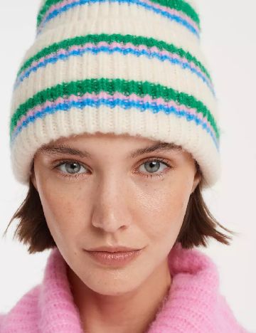 Caciula Opus, mix culori