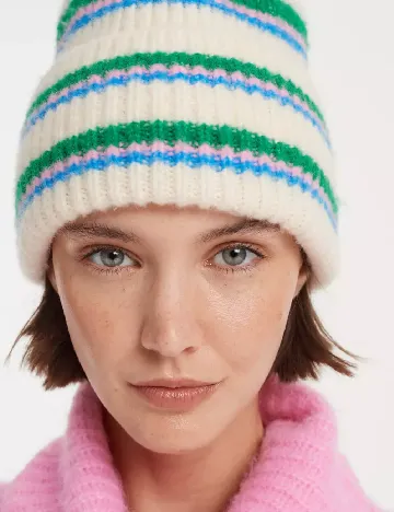 Caciula Opus, mix culori