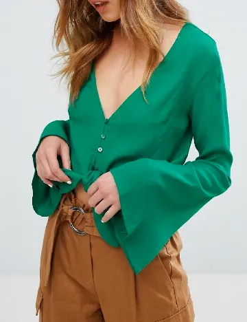 Top Bershka, verde