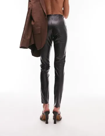 Pantaloni imitatie de piele Top Shop, negru