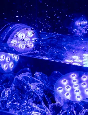 Set lampi LED RGB pentru piscina 2 bucati ACTION, alb