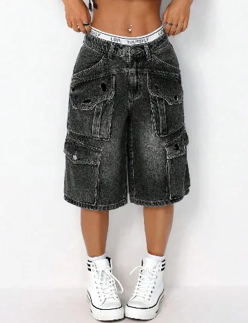 Pantaloni scurti SHEIN, gri inchis