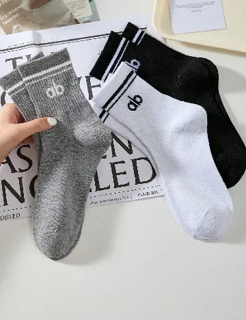 Set sosete 6 perechi SHEIN, mix culori