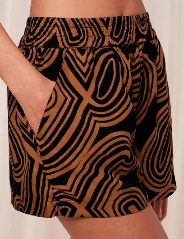 Pantaloni scurti Triumph, negru/maro