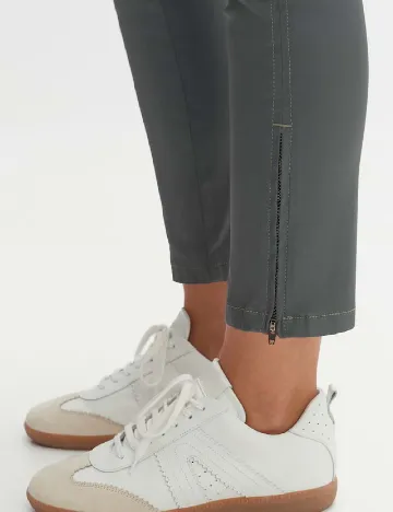 Pantaloni imitatie de piele Opus, gri