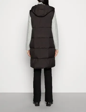 Vesta Someday, negru