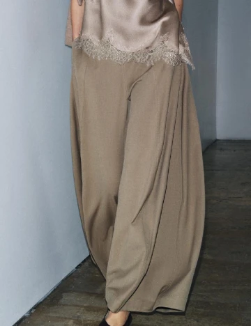 Pantaloni Zara, kaki