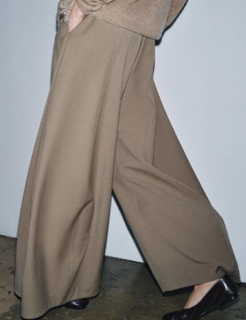 Pantaloni Zara, kaki