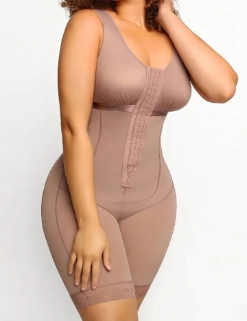 Salopeta modelatoare SHEIN, roz pudra