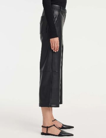Pantaloni imitatie de piele Opus, negru