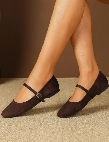 Balerini SHEIN, maro