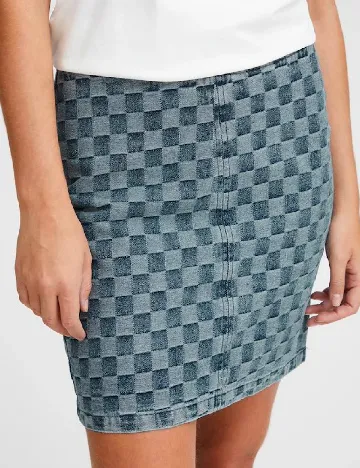 Fusta Ichi, albastru