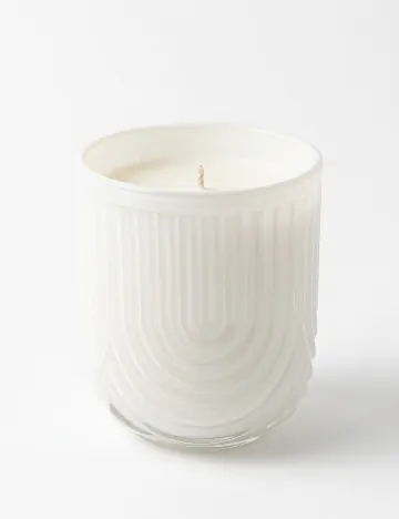 Lumanare parfumata ”White Tea & Herbs” ACTION, alb