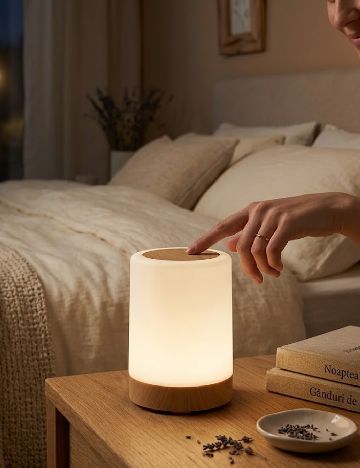 Lampa LED cu senzor tactil Deluxa, mix culori