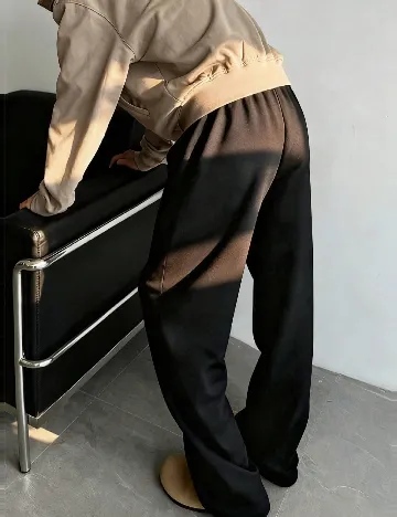 Pantaloni SHEIN, negru