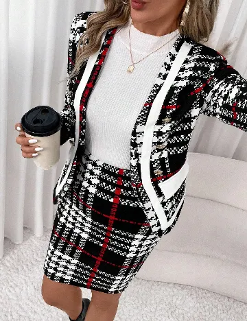 Compleu SHEIN, mix culori