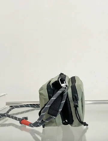 Borseta SHEIN, verde