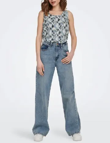 Maiou Only, albastru