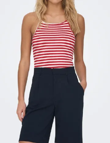 Maiou Jacqueline de Yong, alb/rosu