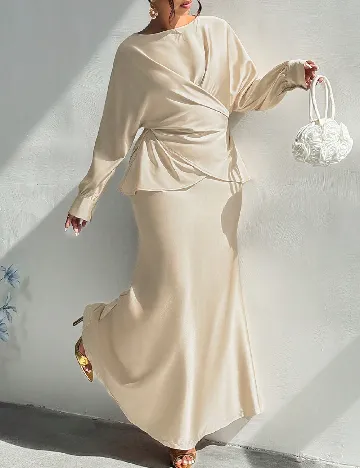 Compleu SHEIN CURVE, crem