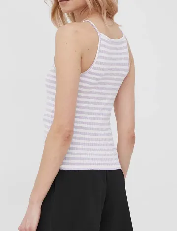 Maiou Jacqueline de Yong, alb/mov