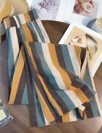 Pantaloni SHEIN, mix culori