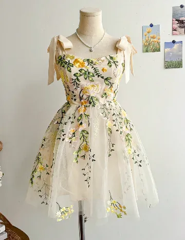 Rochie scurta SHEIN, crem