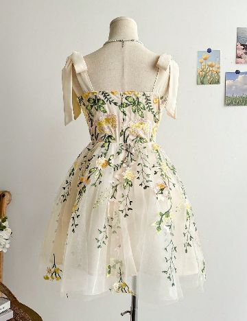 Rochie scurta SHEIN, crem