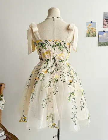 Rochie scurta SHEIN, crem