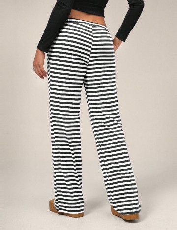 Pantaloni Forever 21, alb/negru