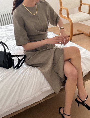 Rochie medie Dazy, kaki