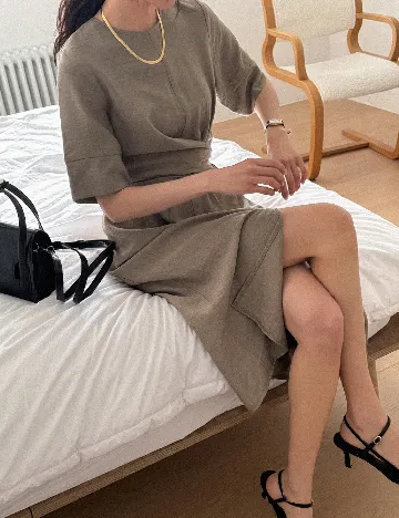 Rochie medie Dazy, kaki