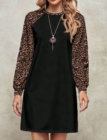 Rochie scurta Emery Rose, negru/animal print