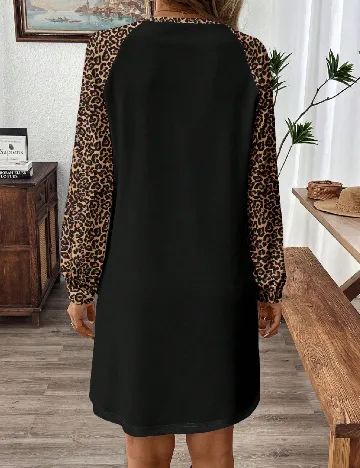 Rochie scurta Emery Rose, negru/animal print