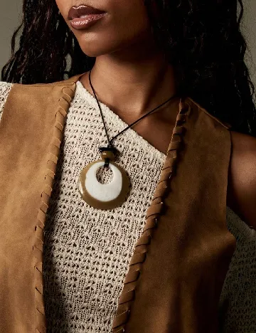 Vesta Missguided, maro