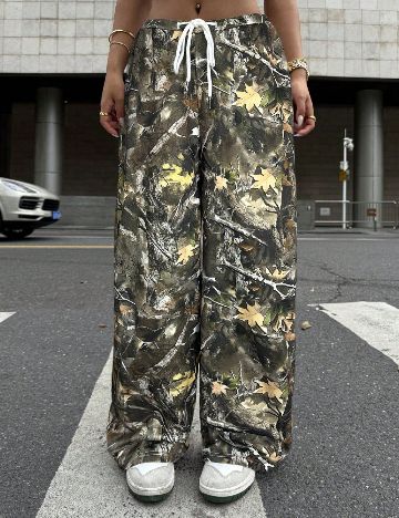 Pantaloni SHEIN, mix culori