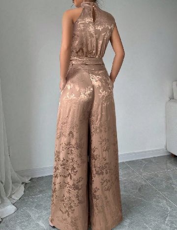 Compleu SHEIN, roz pudra inchis