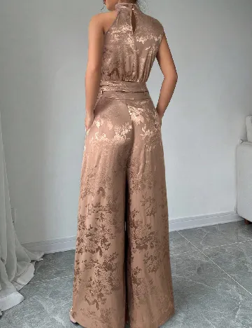 Compleu SHEIN, roz pudra inchis