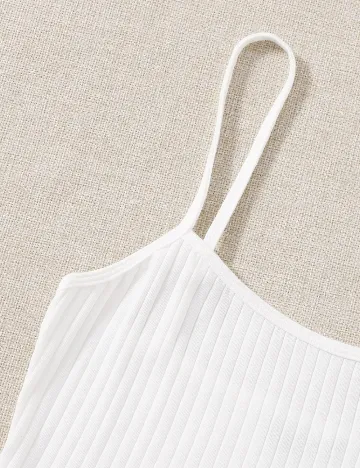 Set topuri 2 bucati SHEIN, alb/negru