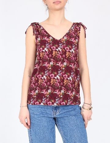 Maiou Jacqueline de Yong, visiniu