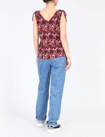 Maiou Jacqueline de Yong, visiniu