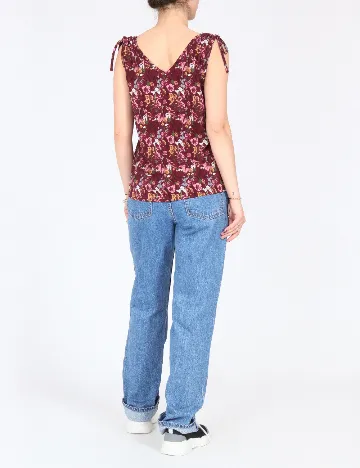 Maiou Jacqueline de Yong, visiniu