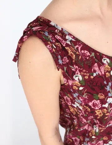 Maiou Jacqueline de Yong, visiniu