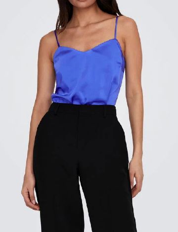 Maiou Only, albastru