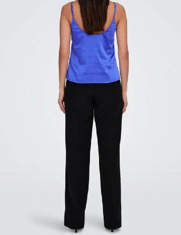 Maiou Only, albastru