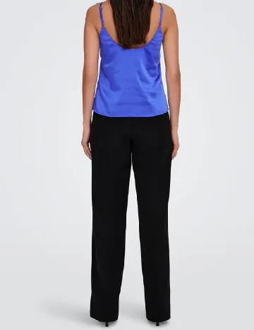 Maiou Only, albastru